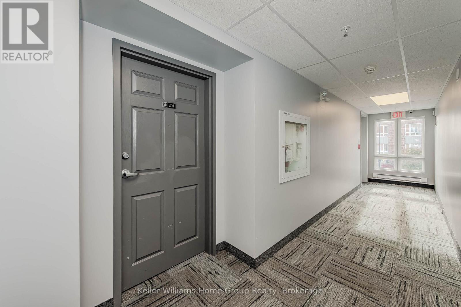 Property at 201 - 60 LYNNMORE STREET image 5