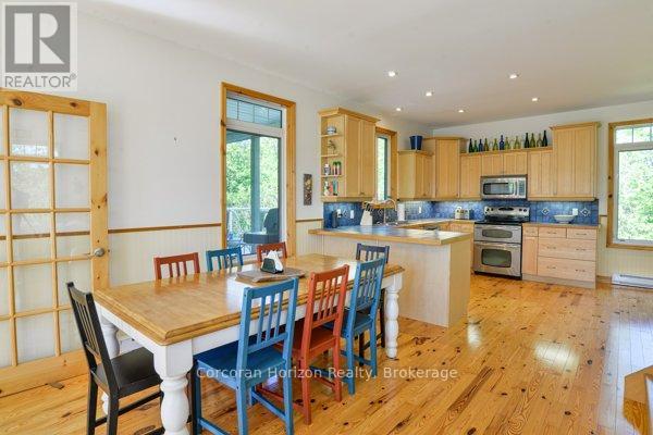 1320 Island 360 Road, Georgian Bay, Ontario  L0K 1S0 - Photo 11 - X12025430