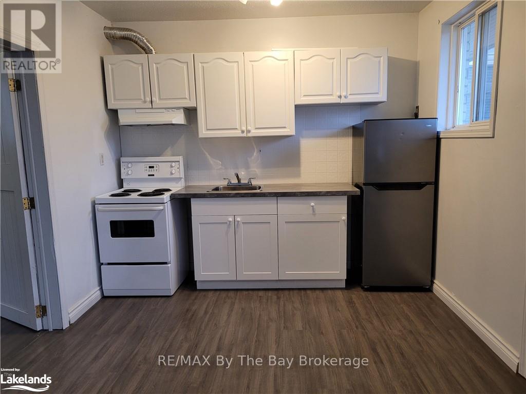 B12 - 280 River Road E, Wasaga Beach, Ontario  L9Z 2L7 - Photo 2 - S12025449