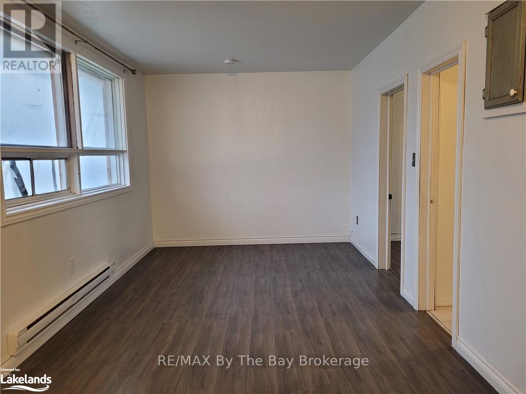 B12 - 280 River Road E, Wasaga Beach, Ontario  L9Z 2L7 - Photo 3 - S12025449