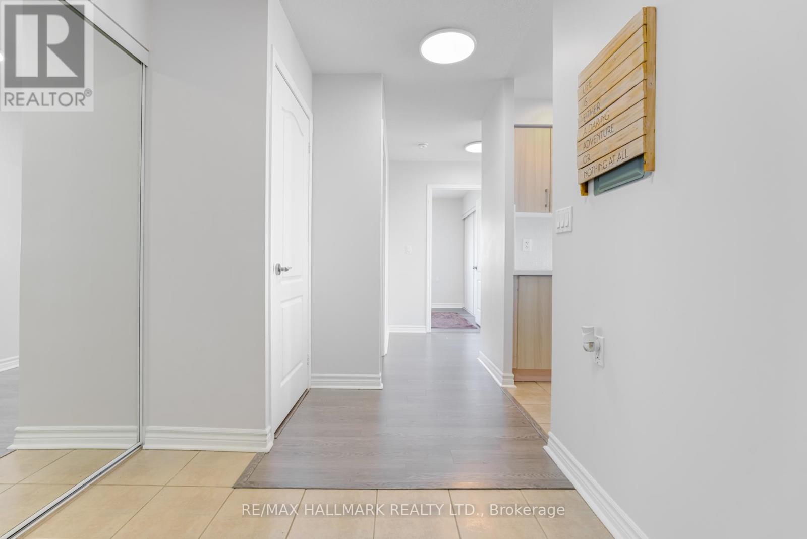 Property at 706 - 935 SHEPPARD AVENUE W image 3