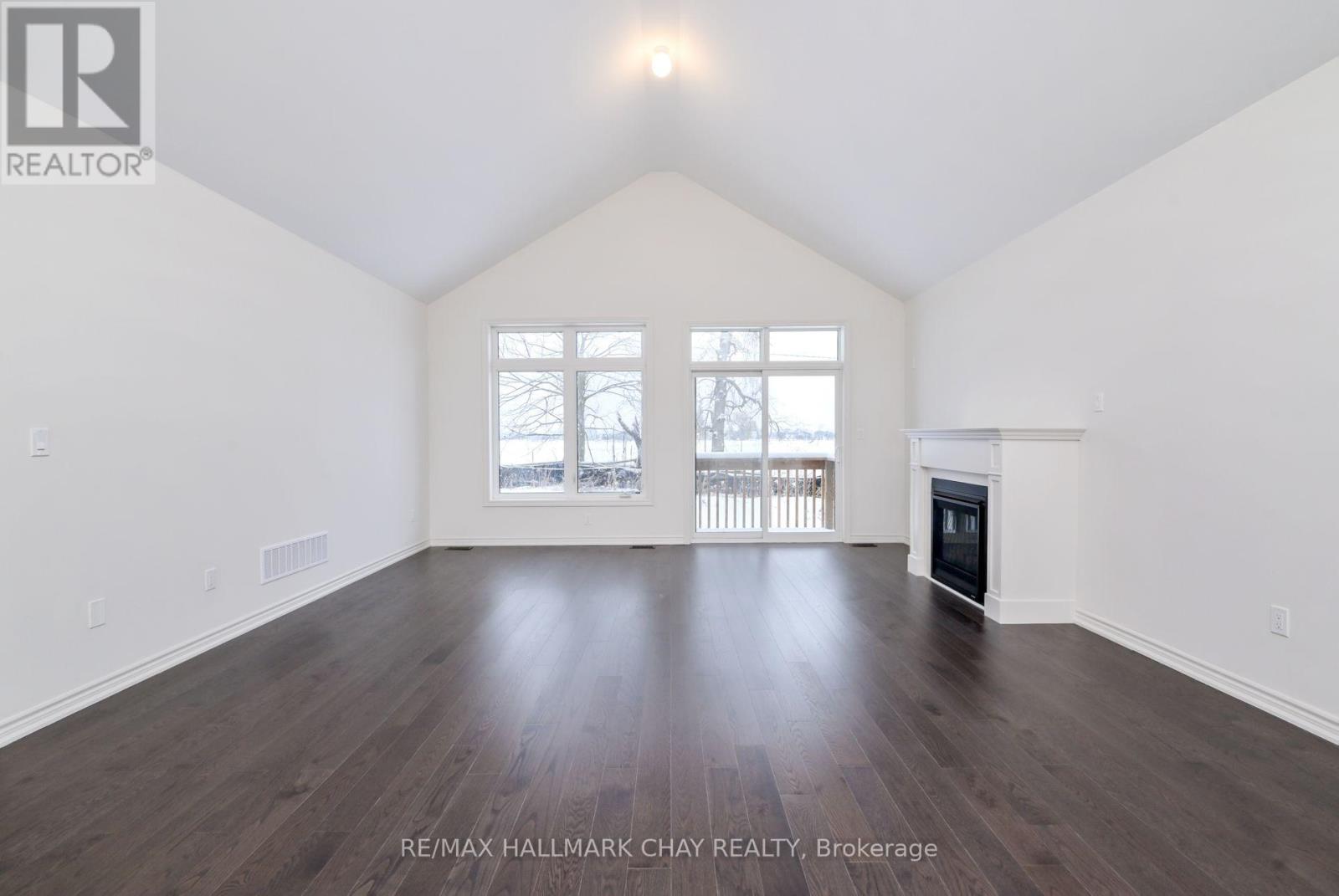 21 Sparrow Way, Adjala-Tosorontio, Ontario  L0G 1W0 - Photo 8 - N12025454
