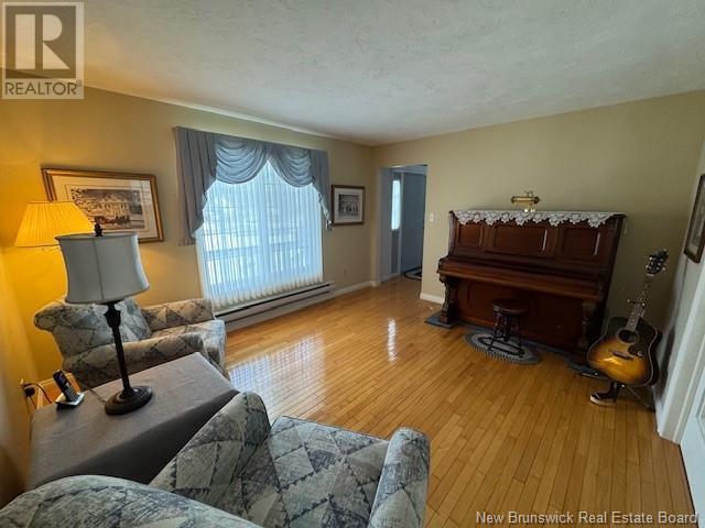 48 Renfrew Street, Petitcodiac, New Brunswick  E4Z 4S7 - Photo 39 - NB113950