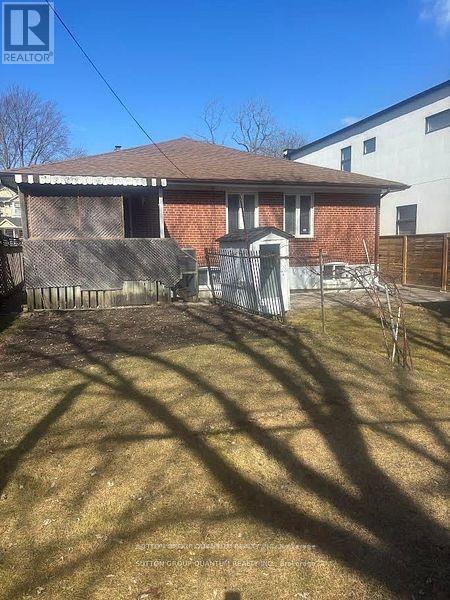 61 Forest Avenue, Mississauga (Port Credit), Ontario  L5G 1L3 - Photo 17 - W12025350