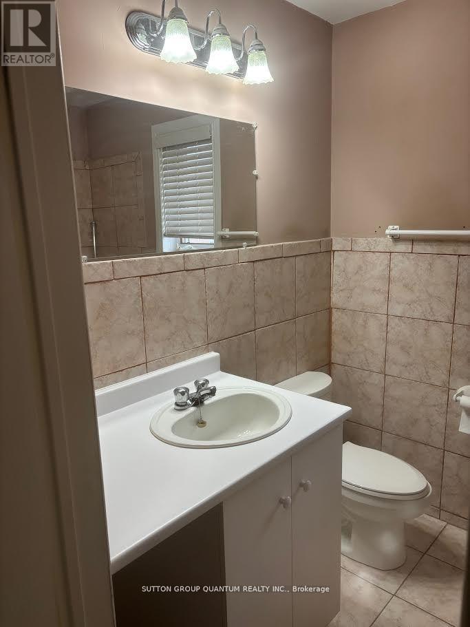 61 Forest Avenue, Mississauga (Port Credit), Ontario  L5G 1L3 - Photo 6 - W12025350
