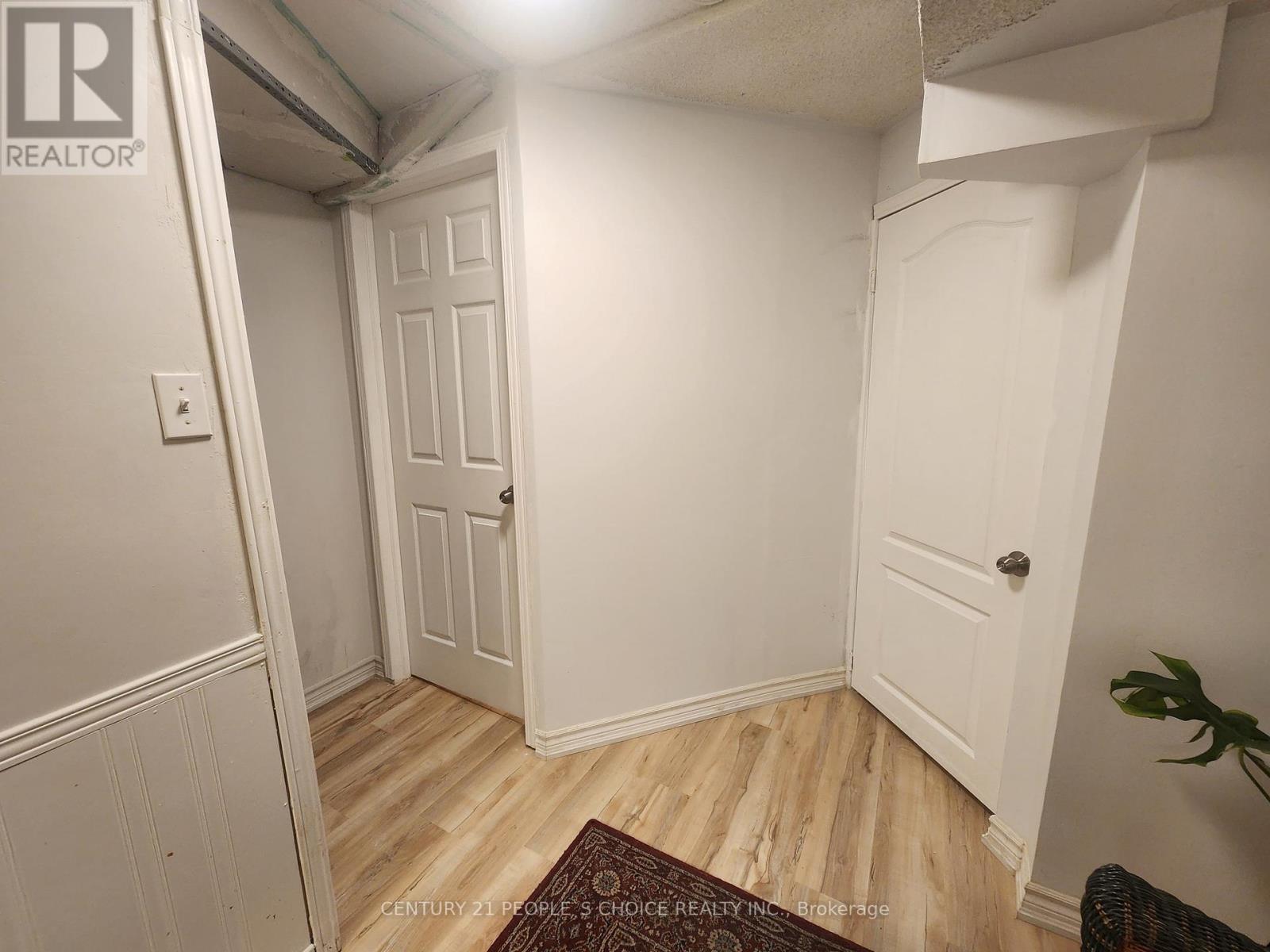 Bsmt - 222 Timberlane Drive, Brampton (Fletcher's Creek South), Ontario  L6Y 4V6 - Photo 9 - W12025392