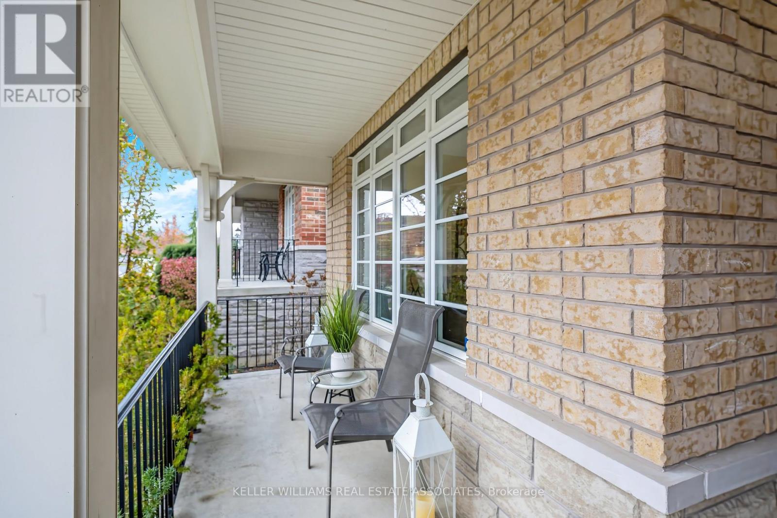 Property at 298 EATON STREET image 4