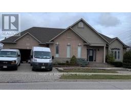 2031 OXFORD AVENUE, Oakville, Ontario