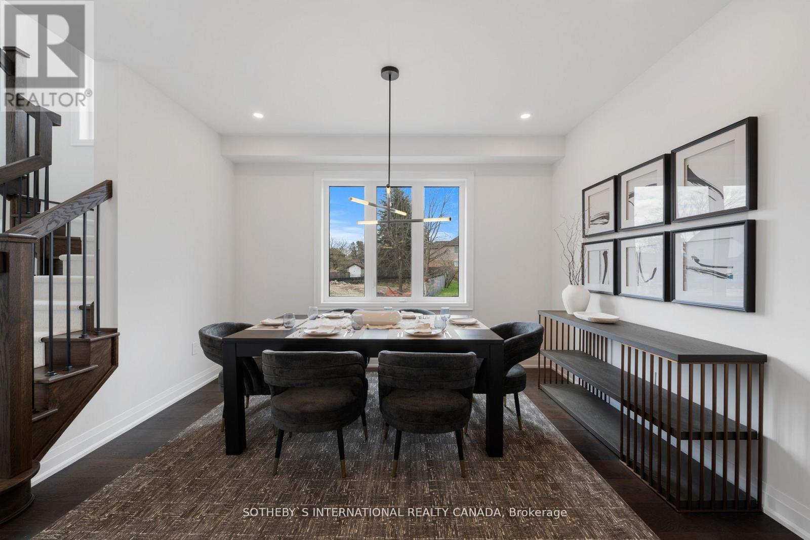 Property at 518 MARKAY COMMON image 4