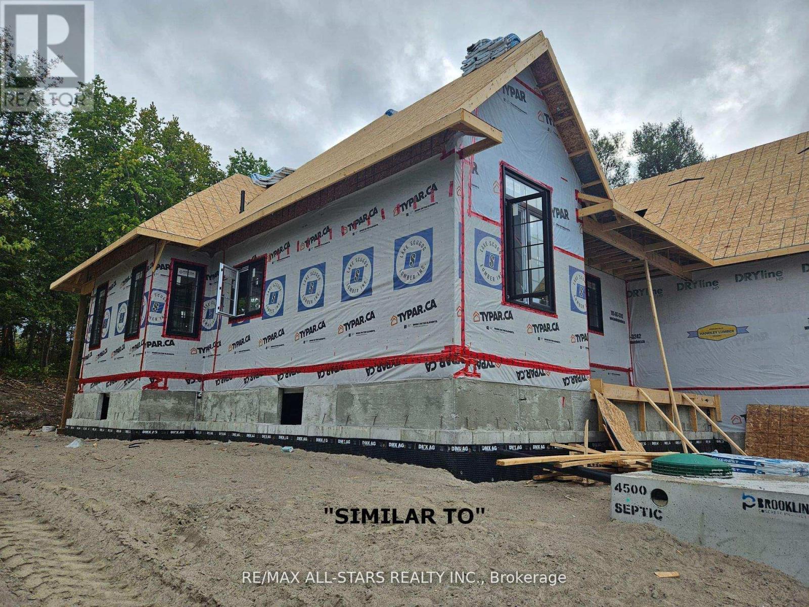 Property at 837 CEDAR GLEN ROAD image 3