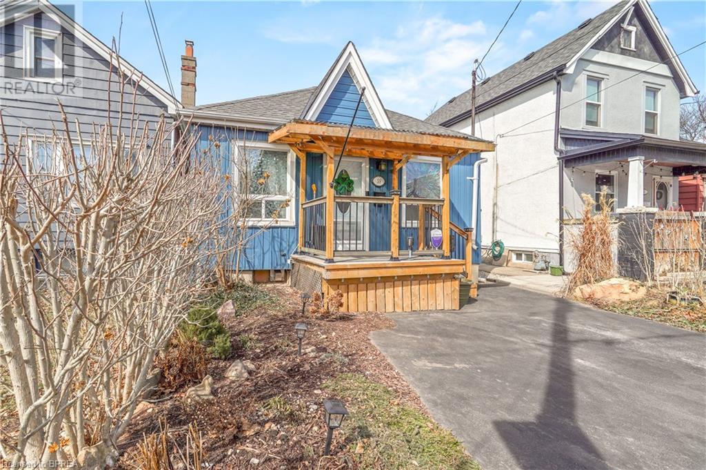 Property at 59 EAST BEND Avenue N image 3