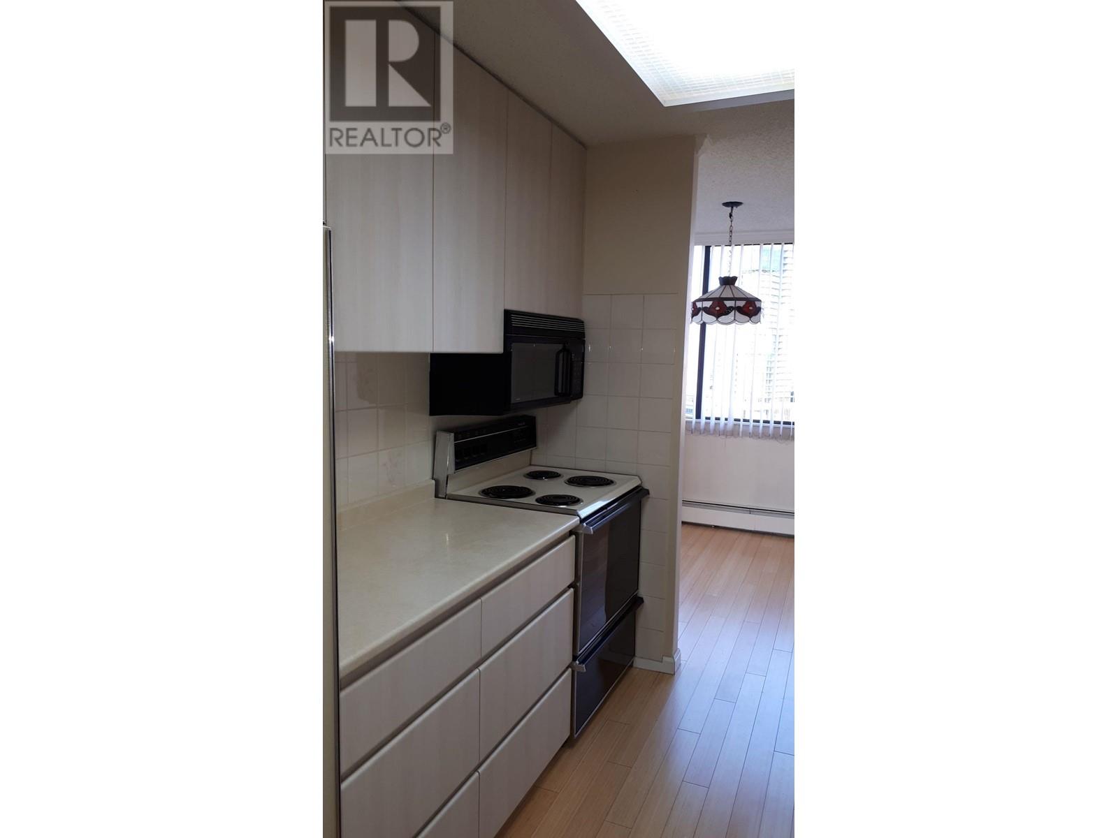 1910 4300 Mayberry Street, Burnaby, British Columbia  V5H 4A4 - Photo 3 - R2978991