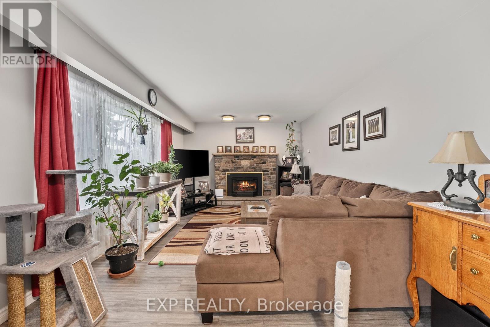 143 Westmount Drive N, Orillia, Ontario  L3V 6C7 - Photo 6 - S12025575