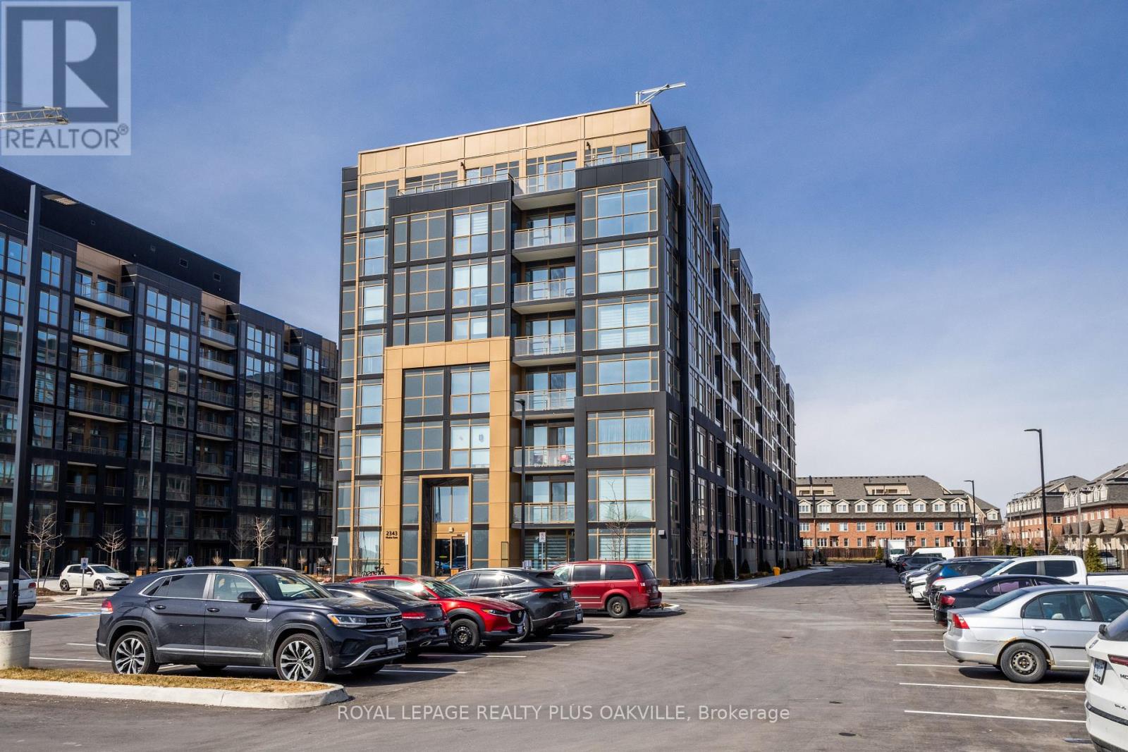 Property at 330 - 2343 KHALSA GATE image 2