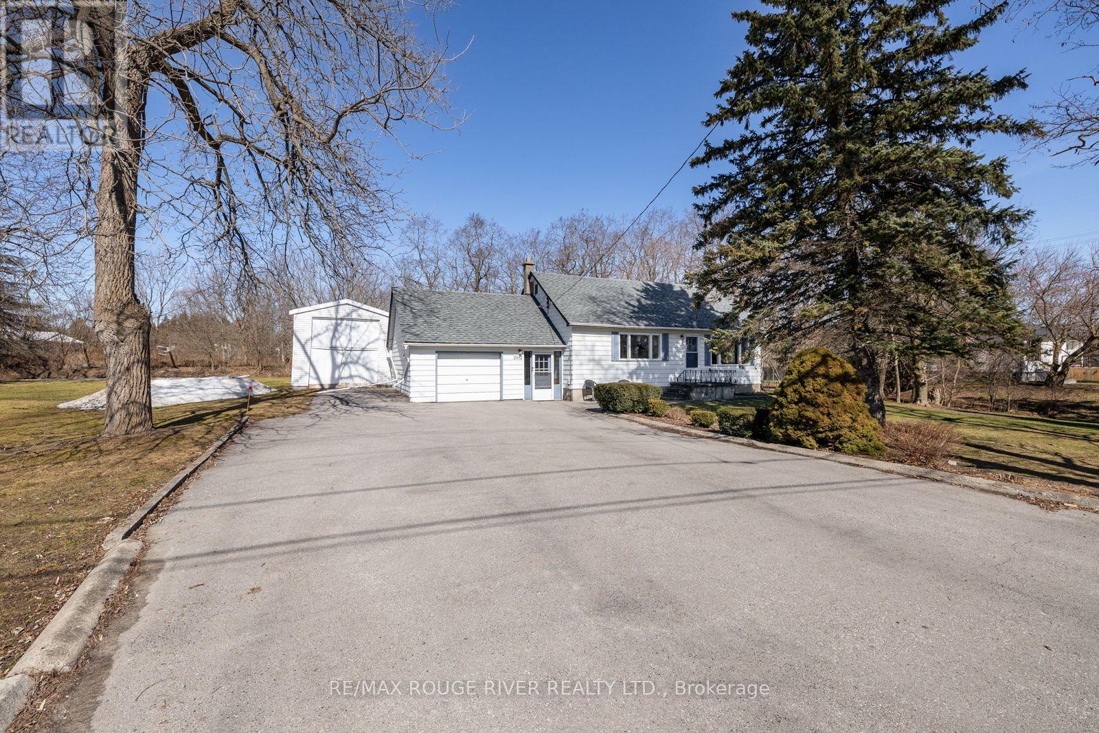 2082 HIGHWAY 2 ROAD, Clarington, Ontario