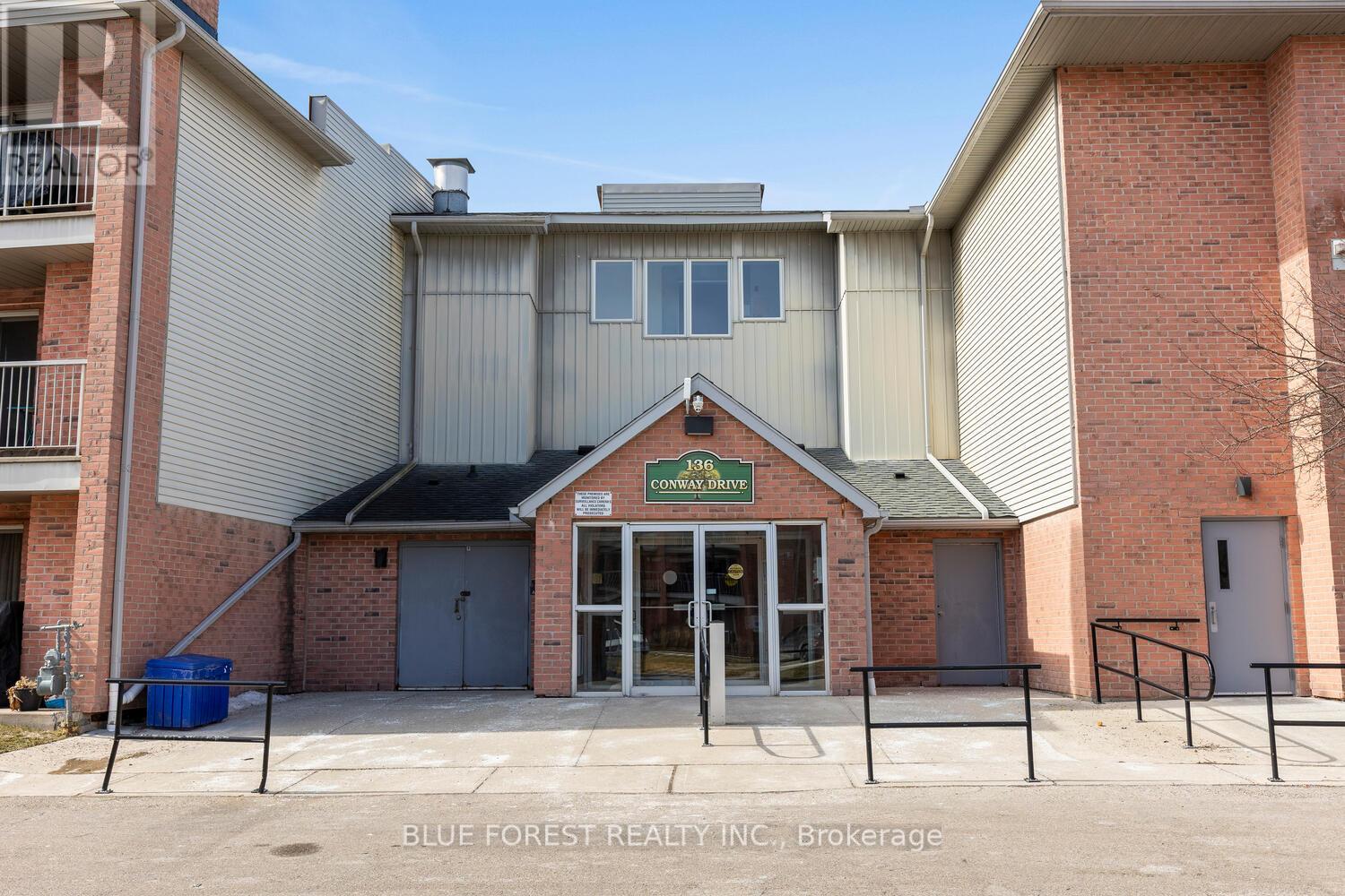 72 - 136 Conway Drive