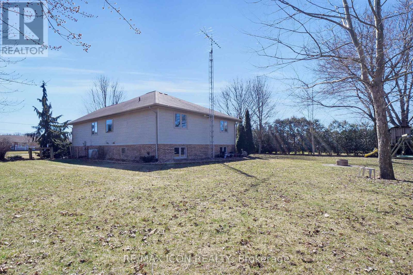 21 Lunn Lane, Dutton/dunwich, Ontario  N0L 2M0 - Photo 34 - X12025774