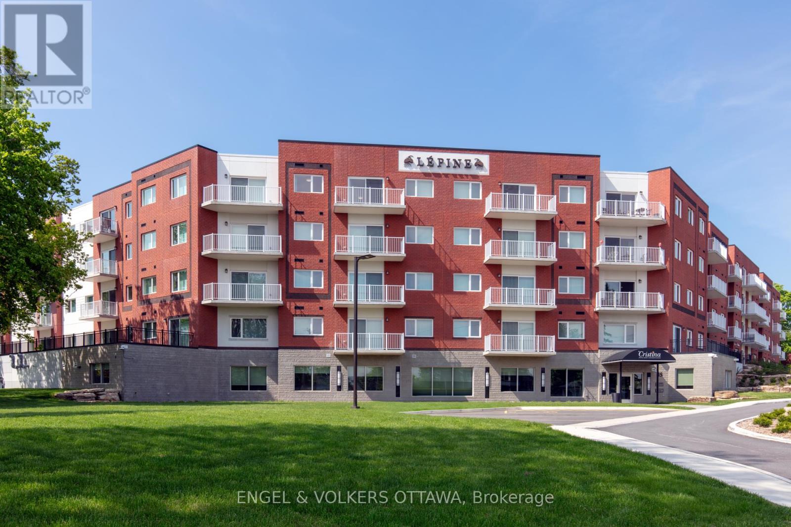 305 - 45 ELMSLEY STREET, Smiths Falls, Ontario