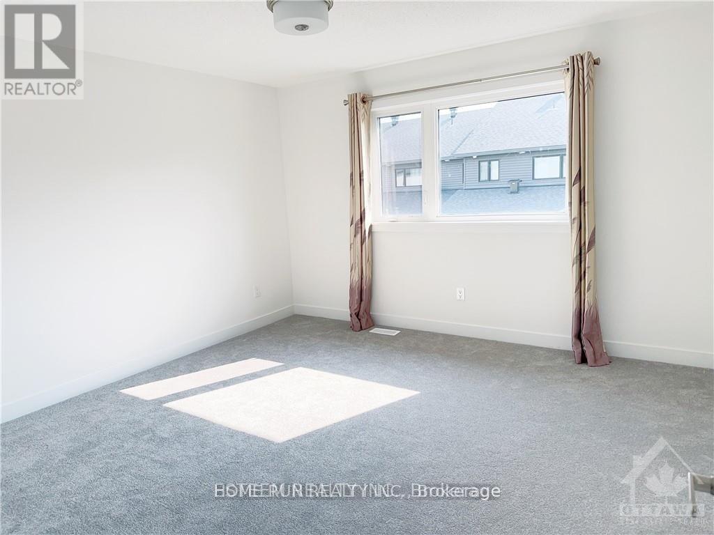 4000 Jockvale Road, Ottawa, Ontario  K2J 6Y7 - Photo 5 - X12025764