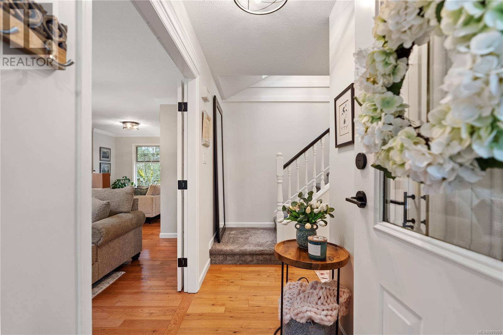 Property at 2062 Widows Walk image 3