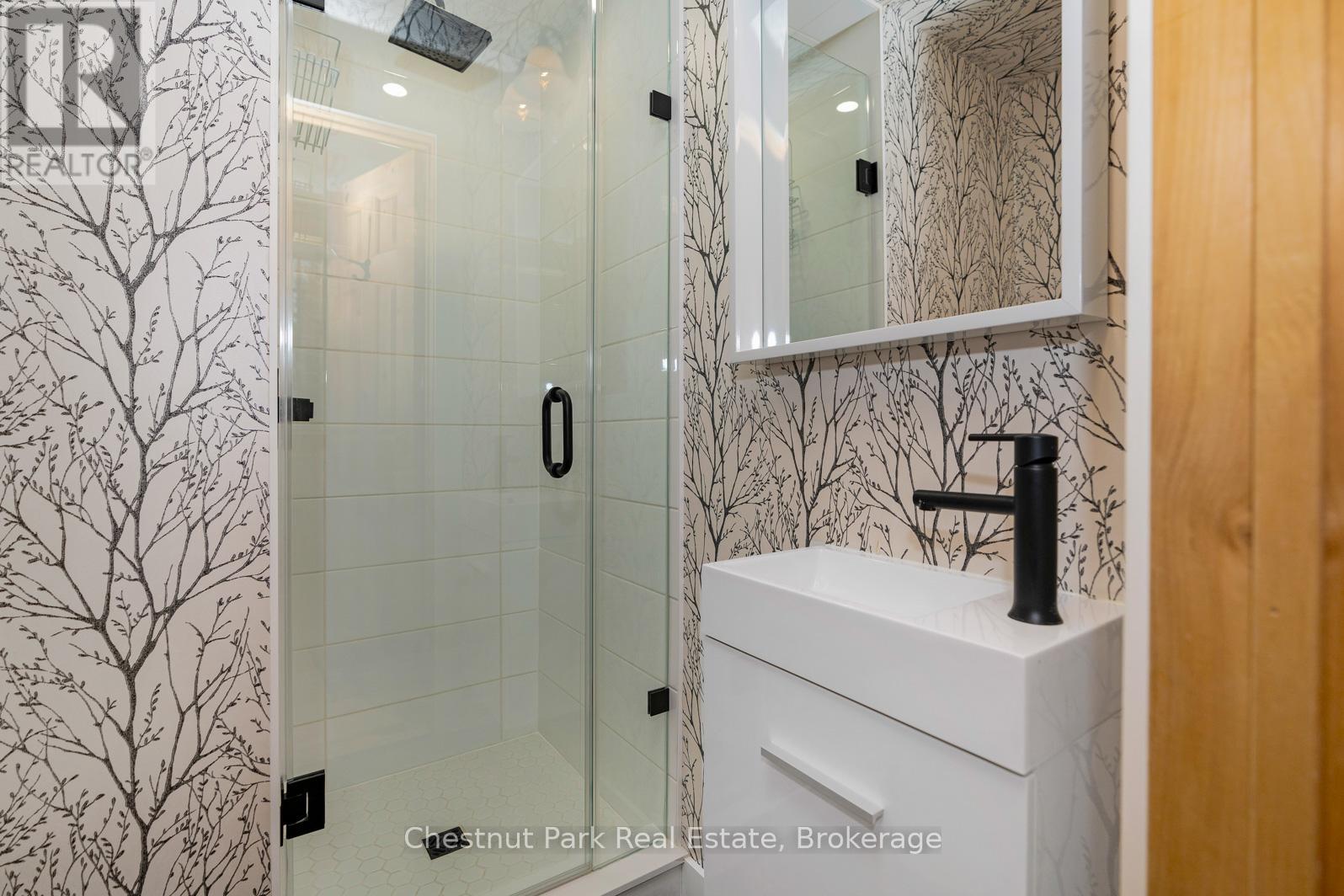 63 Slalom Gate Road, Collingwood, Ontario  L9Y 5B1 - Photo 15 - S12025632