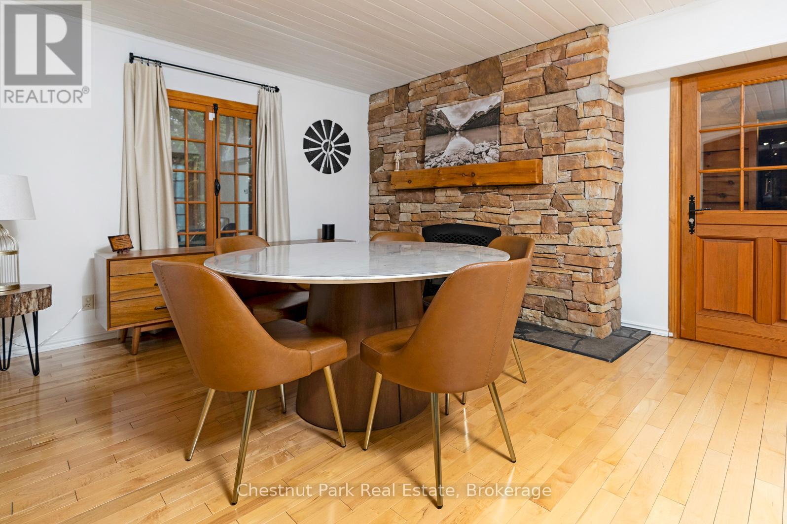 63 Slalom Gate Road, Collingwood, Ontario  L9Y 5B1 - Photo 4 - S12025632