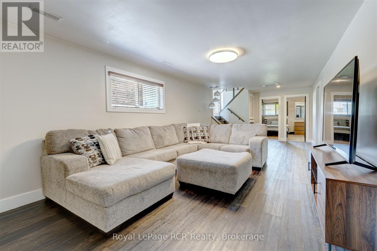 245 George Crescent, Lakeshore, Ontario  N0R 1A0 - Photo 33 - X12025717