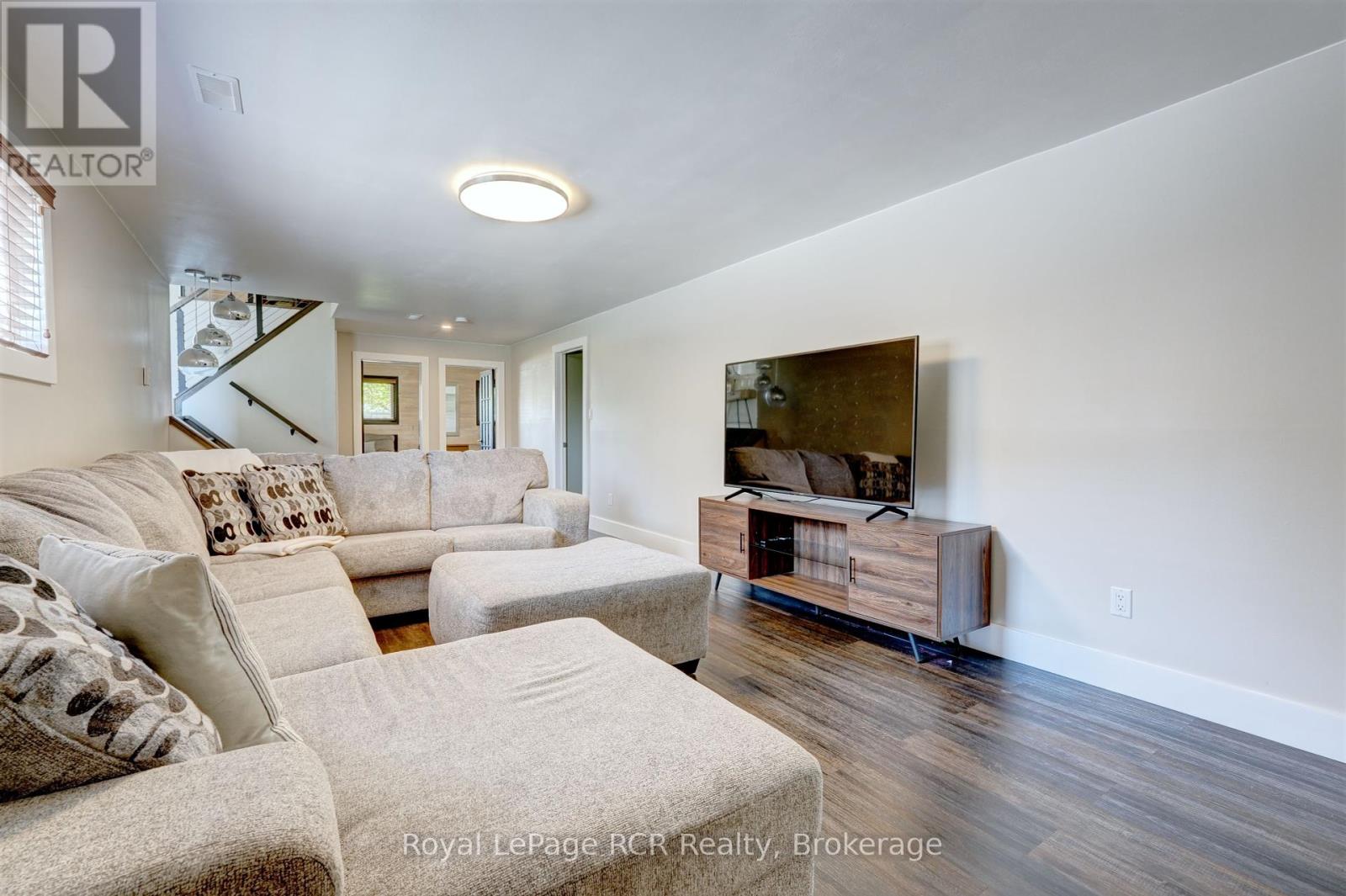 245 George Crescent, Lakeshore, Ontario  N0R 1A0 - Photo 34 - X12025717
