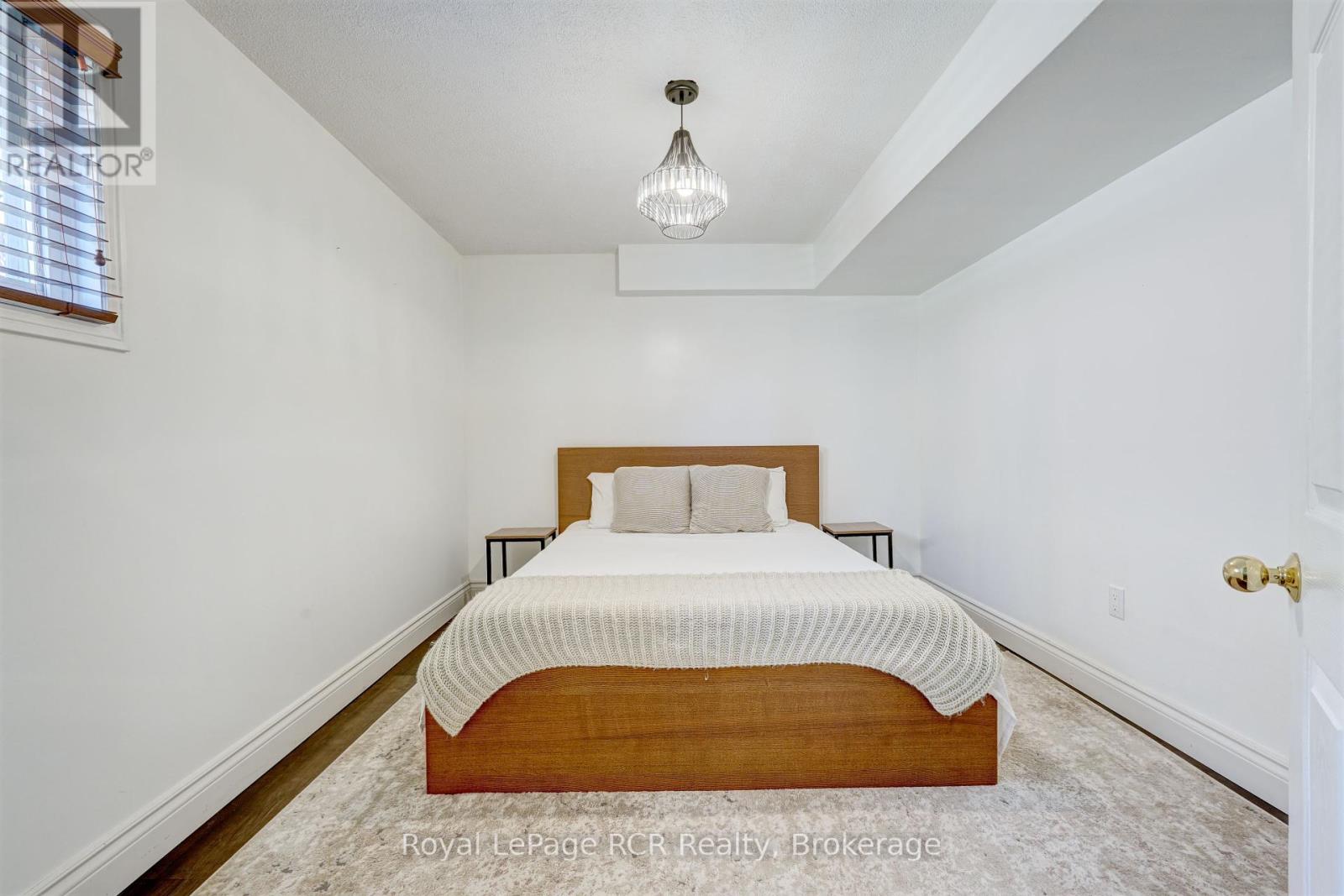 245 George Crescent, Lakeshore, Ontario  N0R 1A0 - Photo 40 - X12025717