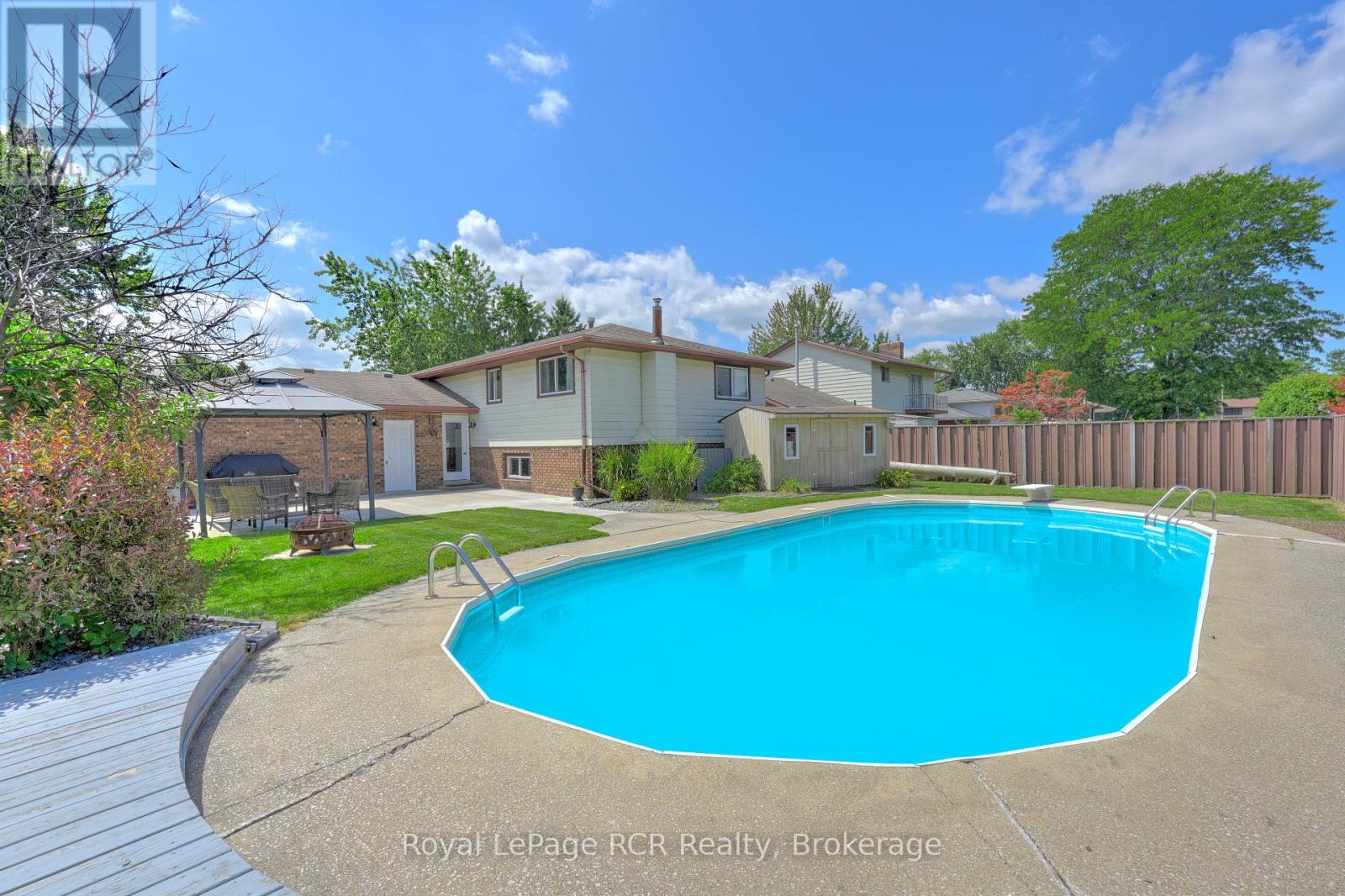 245 George Crescent, Lakeshore, Ontario  N0R 1A0 - Photo 45 - X12025717
