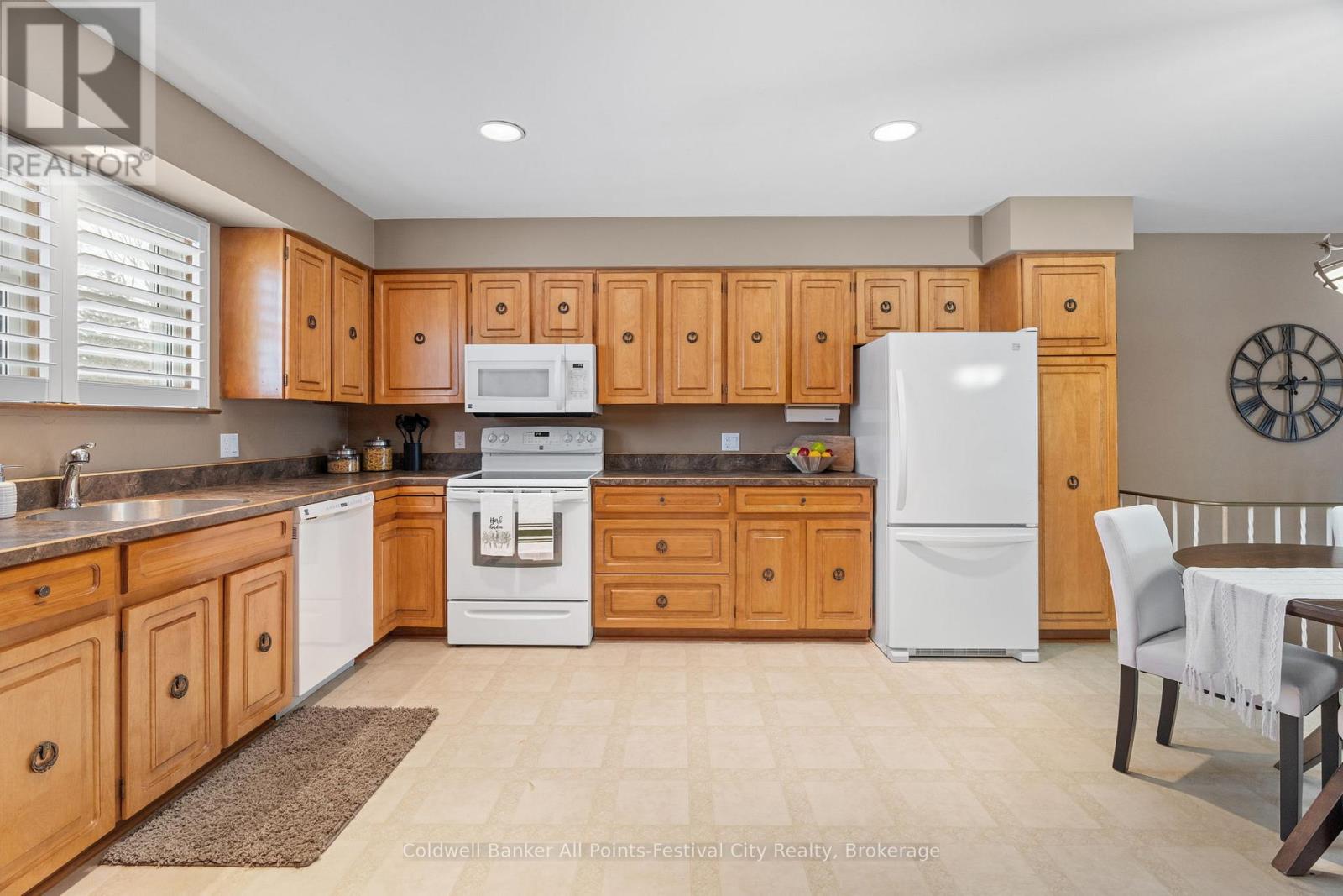 221 Elgin Avenue W, Goderich, Ontario  N7A 2E8 - Photo 12 - X11976725