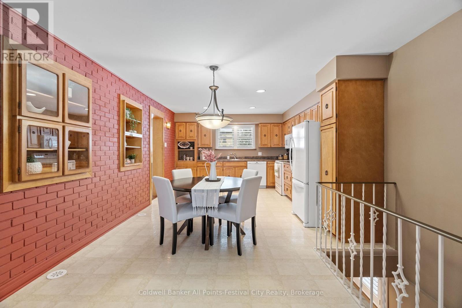 221 Elgin Avenue W, Goderich, Ontario  N7A 2E8 - Photo 17 - X11976725