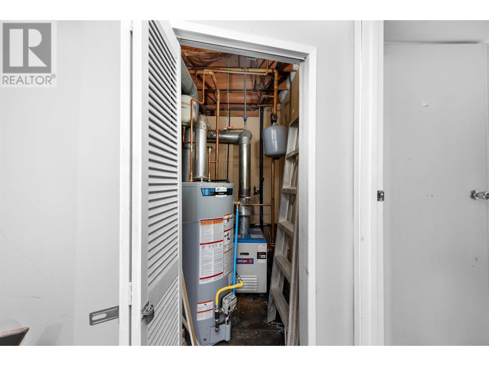 1190 E 15th Street, North Vancouver, British Columbia  V7J 1K7 - Photo 26 - R2979000