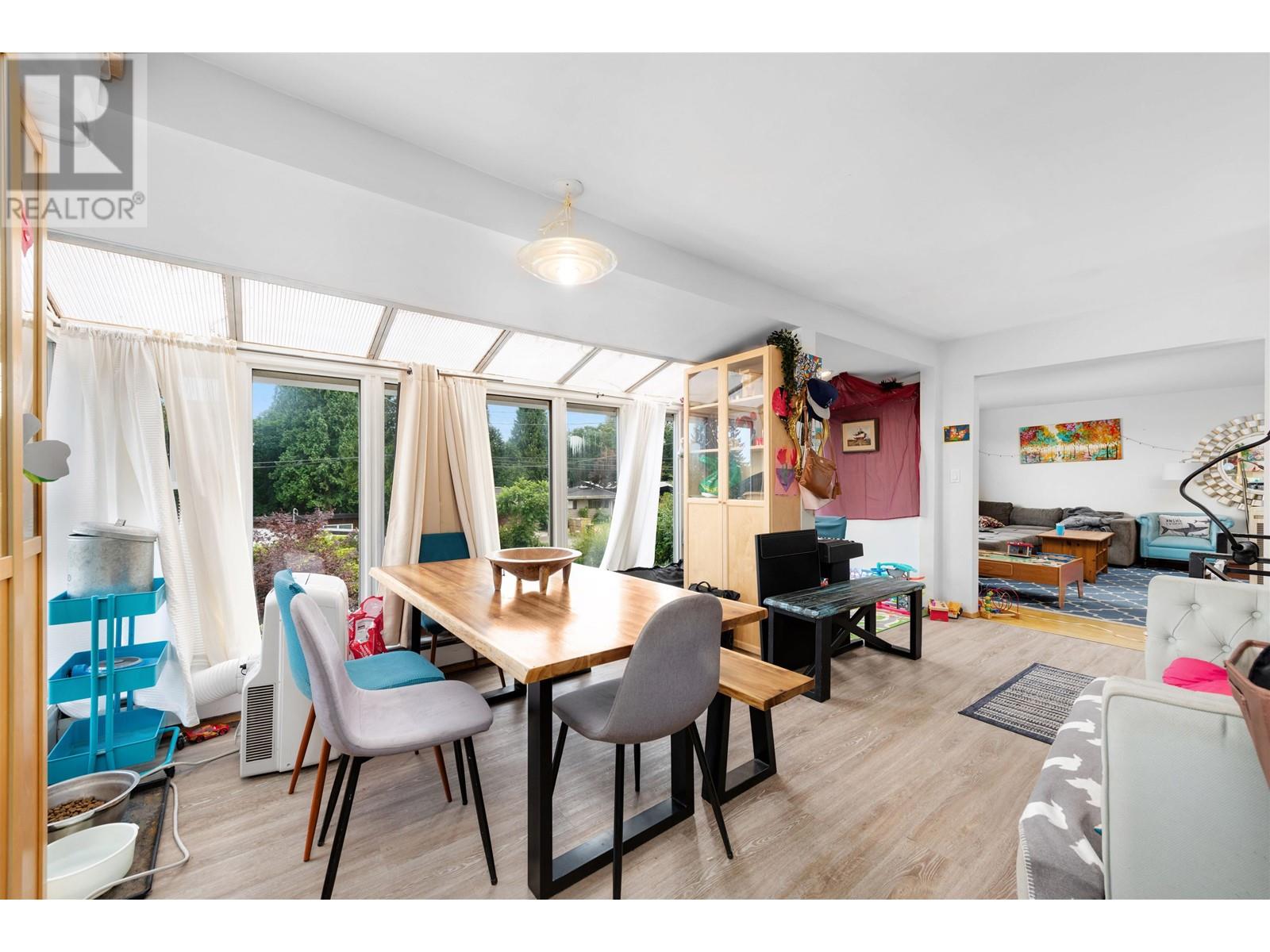 1190 E 15th Street, North Vancouver, British Columbia  V7J 1K7 - Photo 6 - R2979000