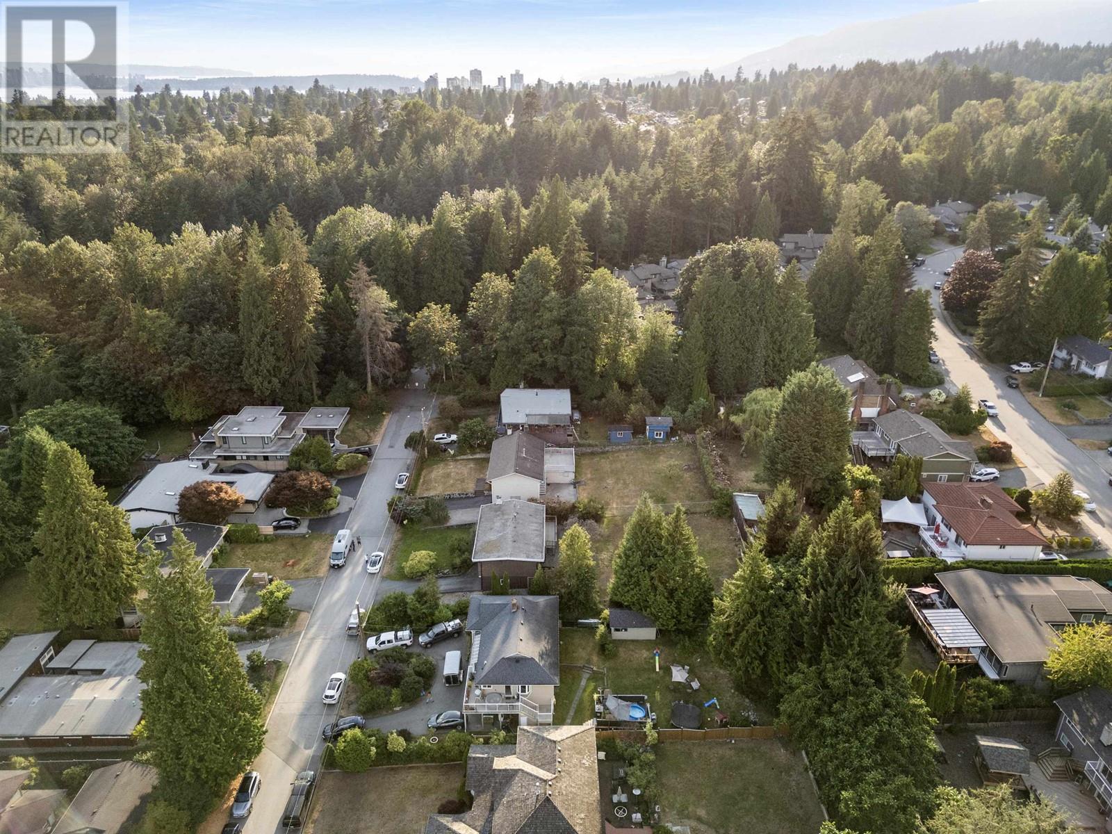 1190 E 15th Street, North Vancouver, British Columbia  V7J 1K7 - Photo 33 - R2979000