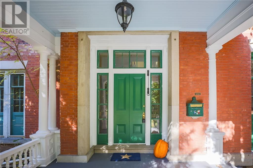 Property at 262 MAIN Street W image 3