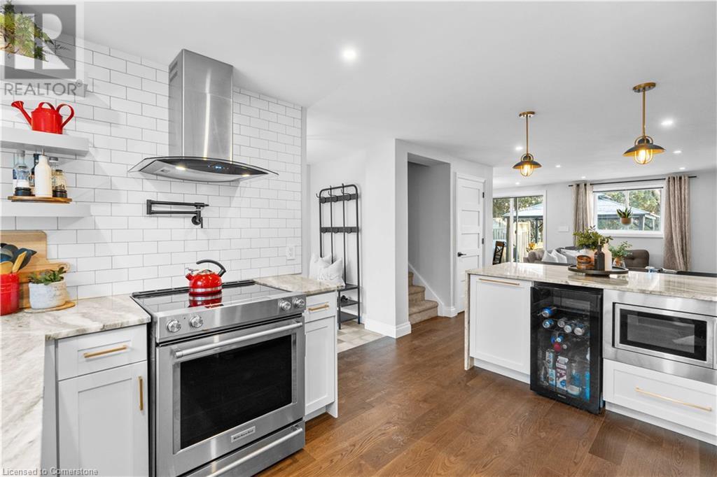 Property at 684 DYNES Road Unit# 5 image 1