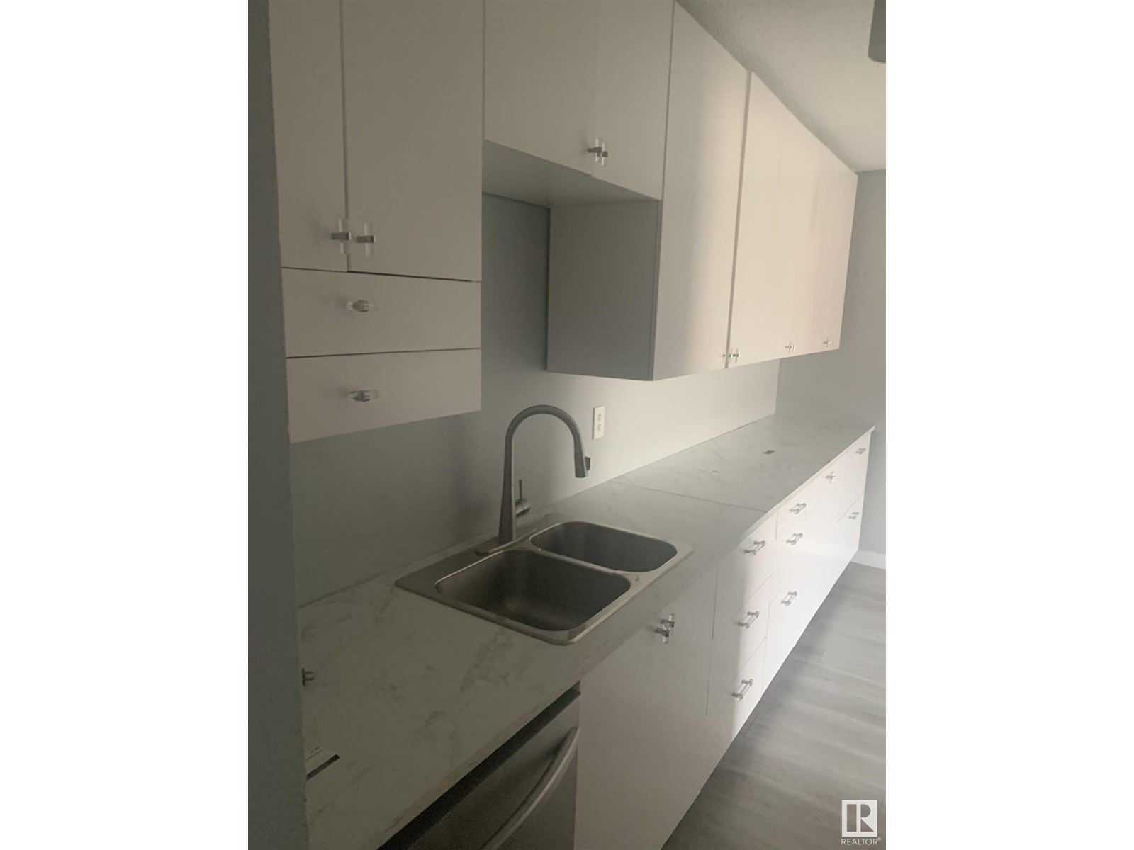 Property at #202 3720 118 AV NW image 3