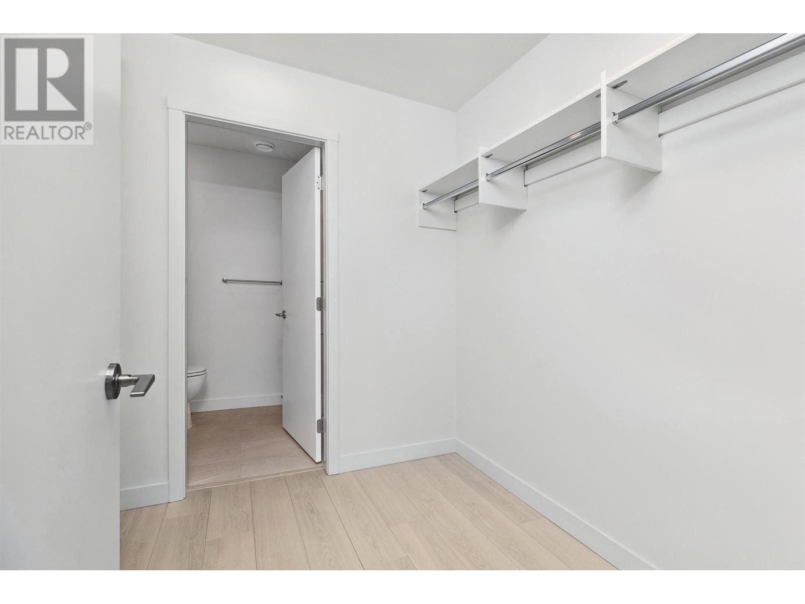 222 3596 Malsum Drive, North Vancouver, British Columbia  V7G 0B5 - Photo 6 - R2978833