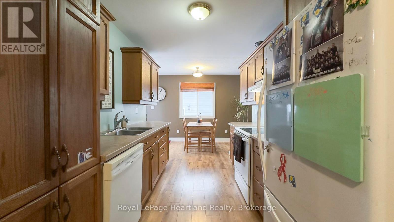 223 Bennett Street E, Goderich, Ontario  N7A 1A8 - Photo 7 - X11957276