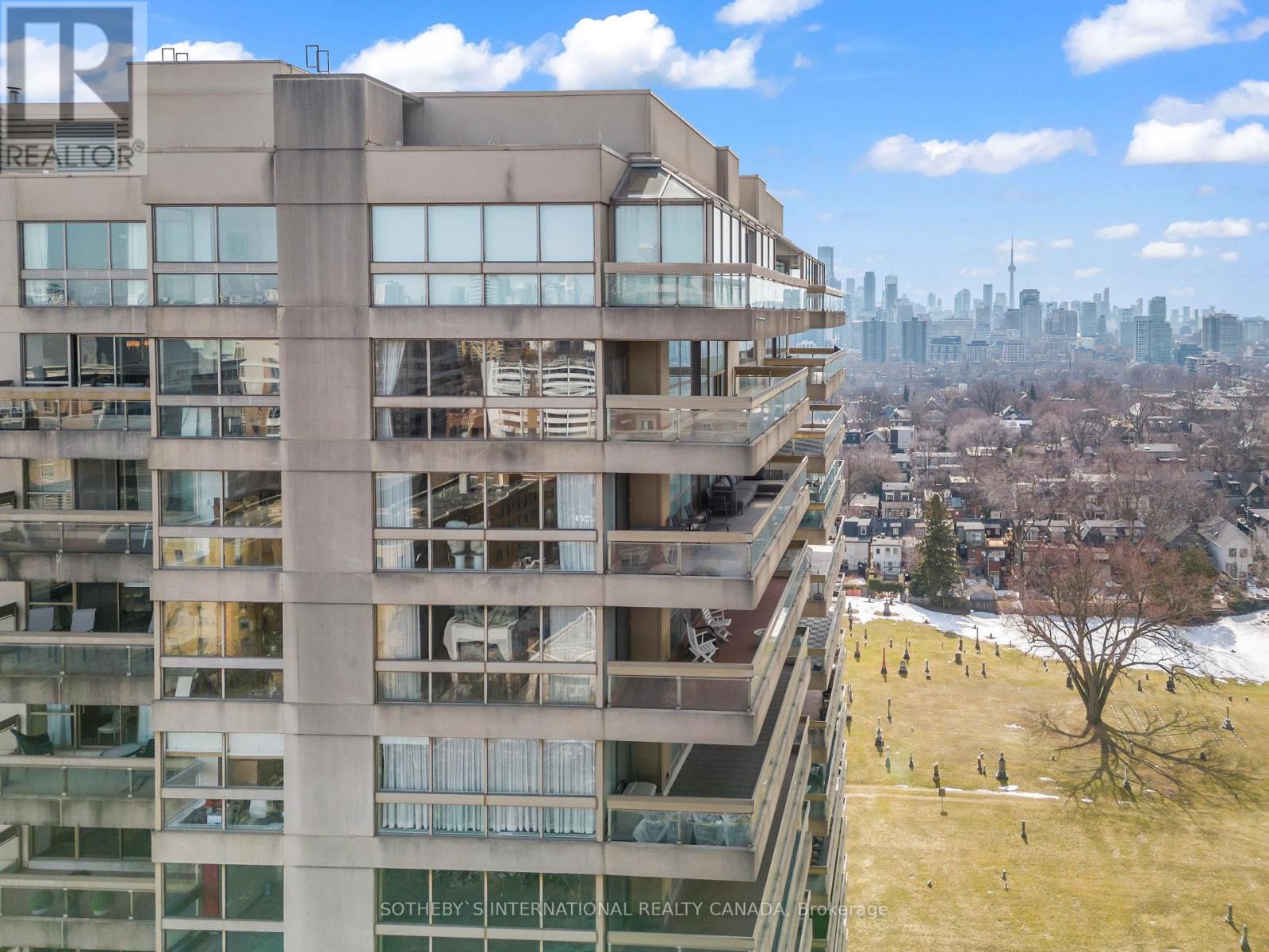 1702 - 63 St Clair Avenue W, Toronto, Ontario  M4V 2Y9 - Photo 42 - C12025637