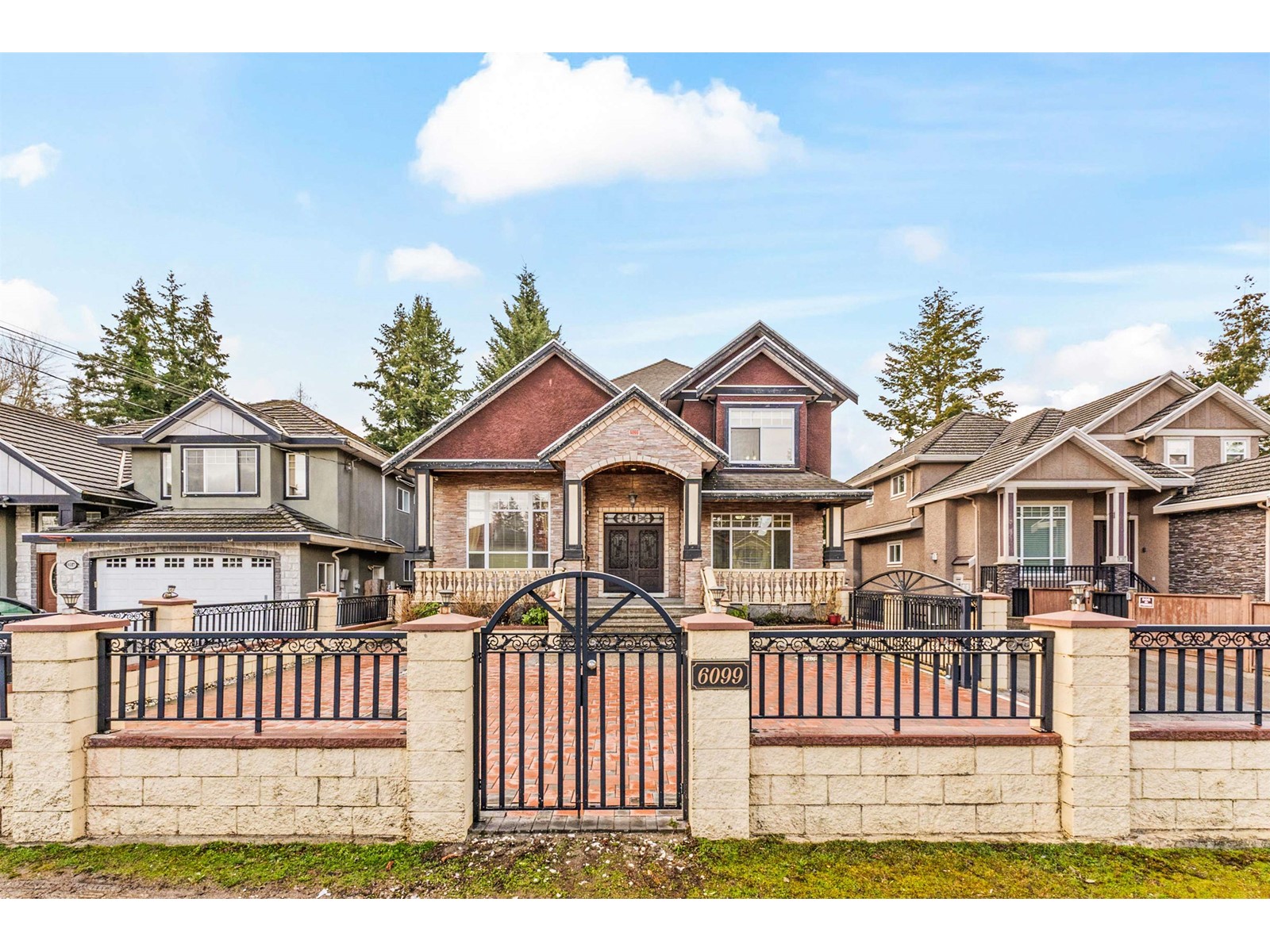 6099 132 Street, Surrey, British Columbia  V3X 1M9 - Photo 1 - R2978981