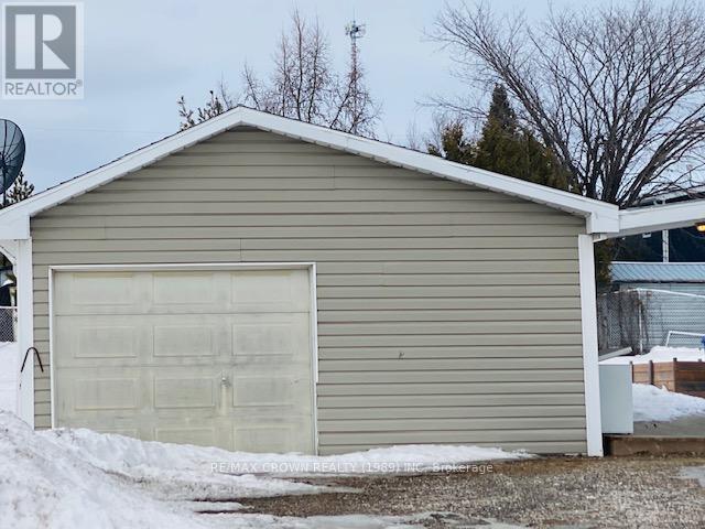 530 Tremblay Street W, Hearst, Ontario  P0L 1N0 - Photo 3 - T12025850