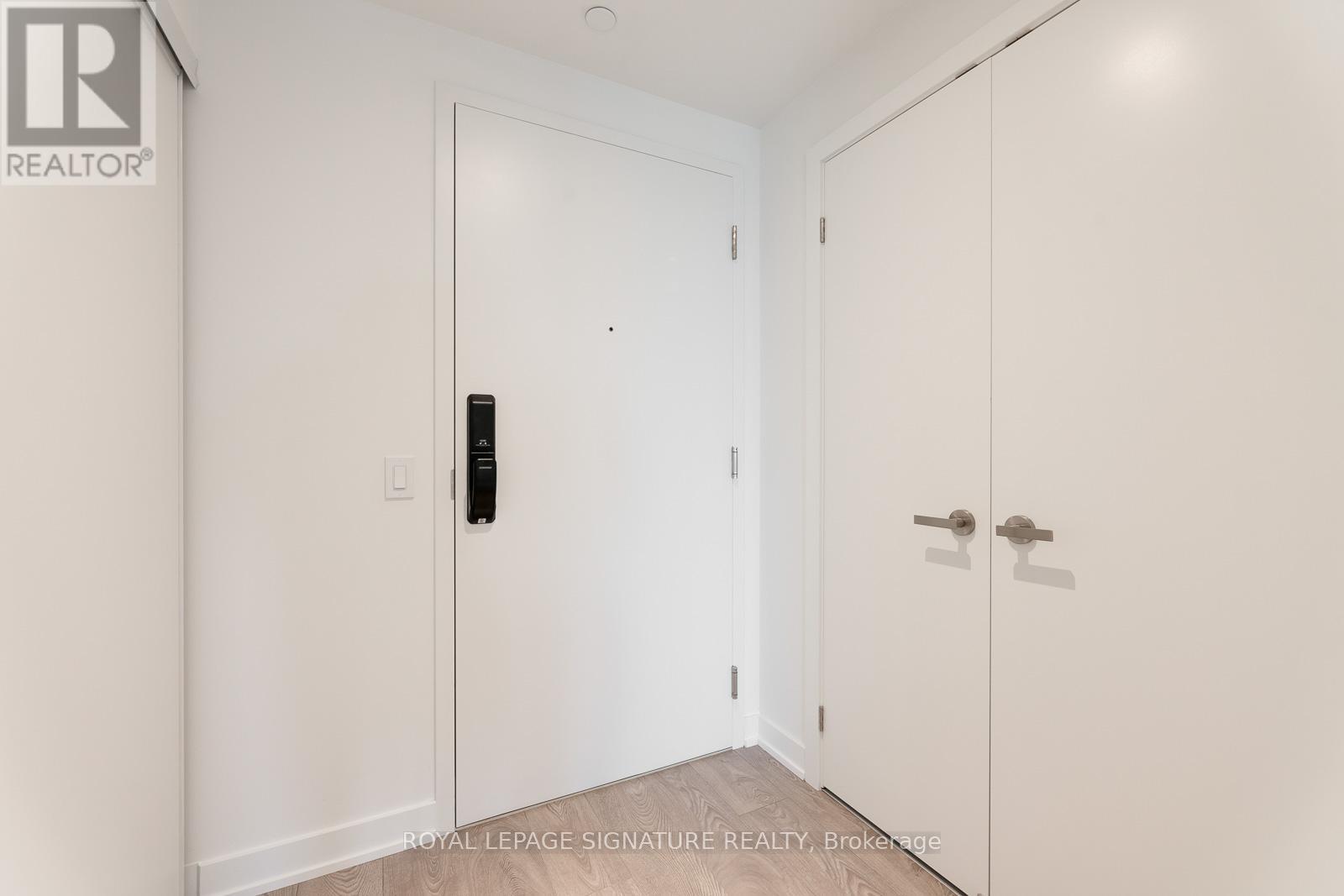 Property at 914 - 28 ANN STREET image 1