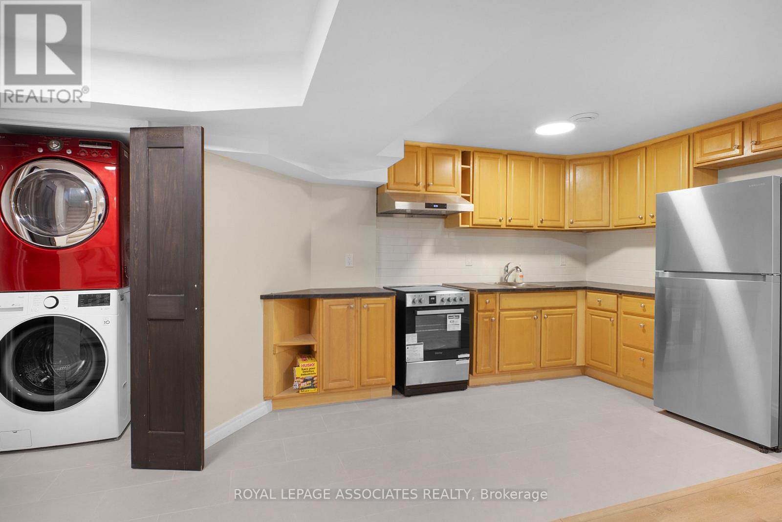 Basement - 6120 Clover Ridge Crescent, Mississauga, Ontario  L5N 7B2 - Photo 2 - W12025752