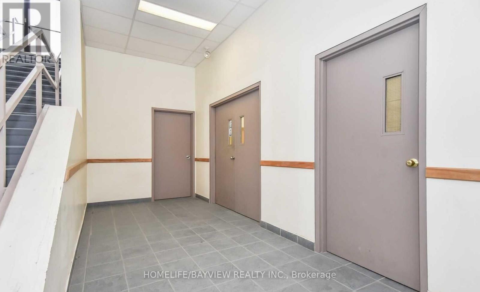 Lower - B1 - 45 Wyndham Street N, Guelph, Ontario  N1H 4C9 - Photo 5 - X12025812