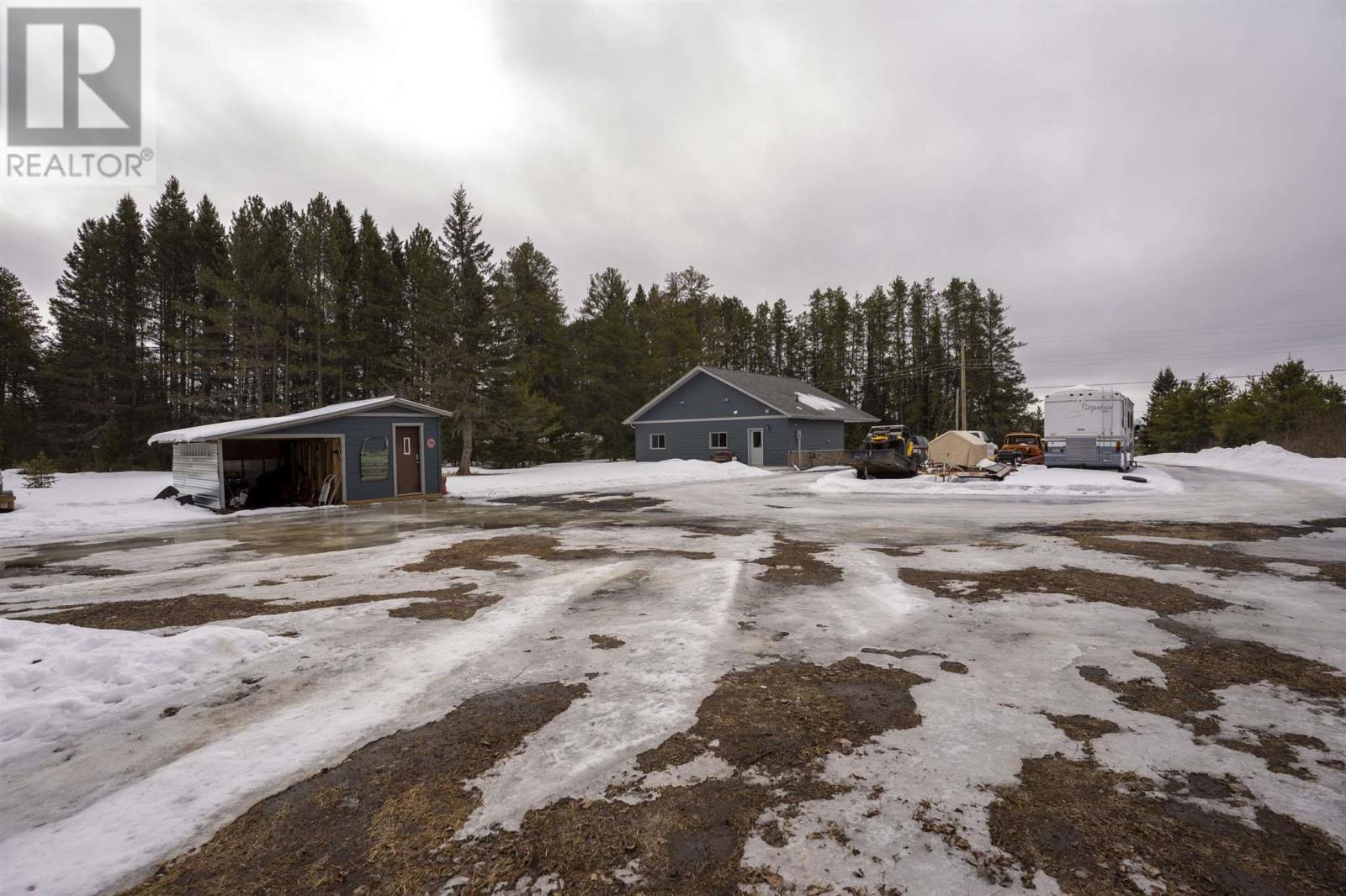 76 Hill St, Kakabeka Falls, Ontario  P0T 1W0 - Photo 31 - TB250482