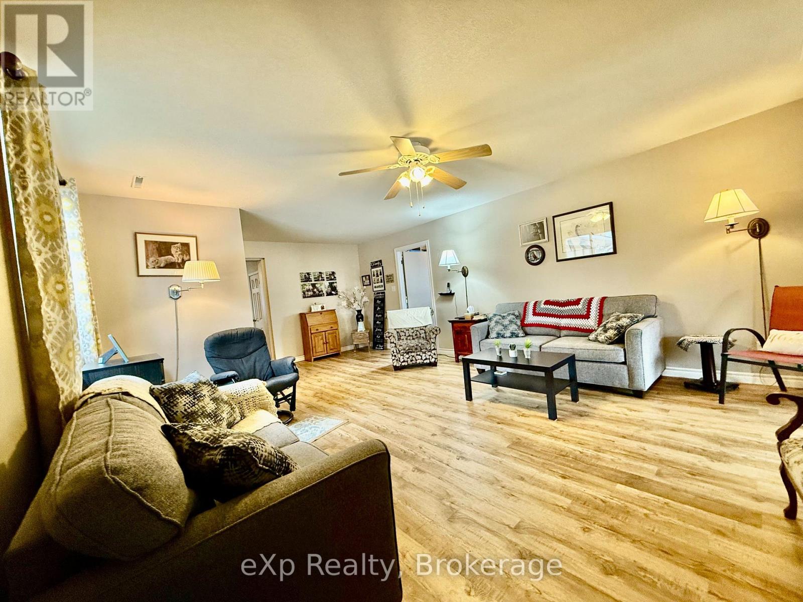 50 Absalom Street E, South Bruce, Ontario  N0G 2J0 - Photo 6 - X12024316