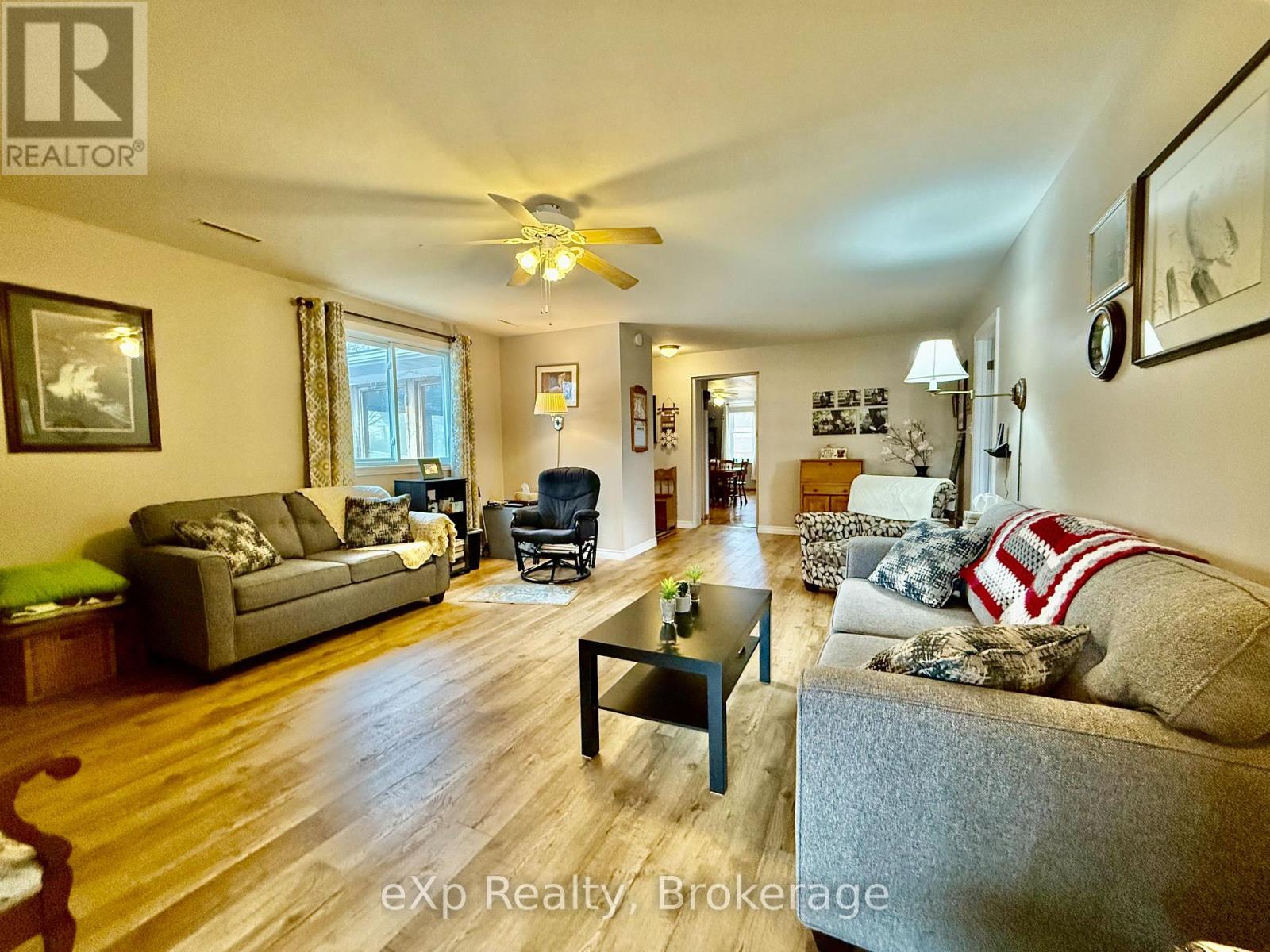 50 Absalom Street E, South Bruce, Ontario  N0G 2J0 - Photo 8 - X12024316