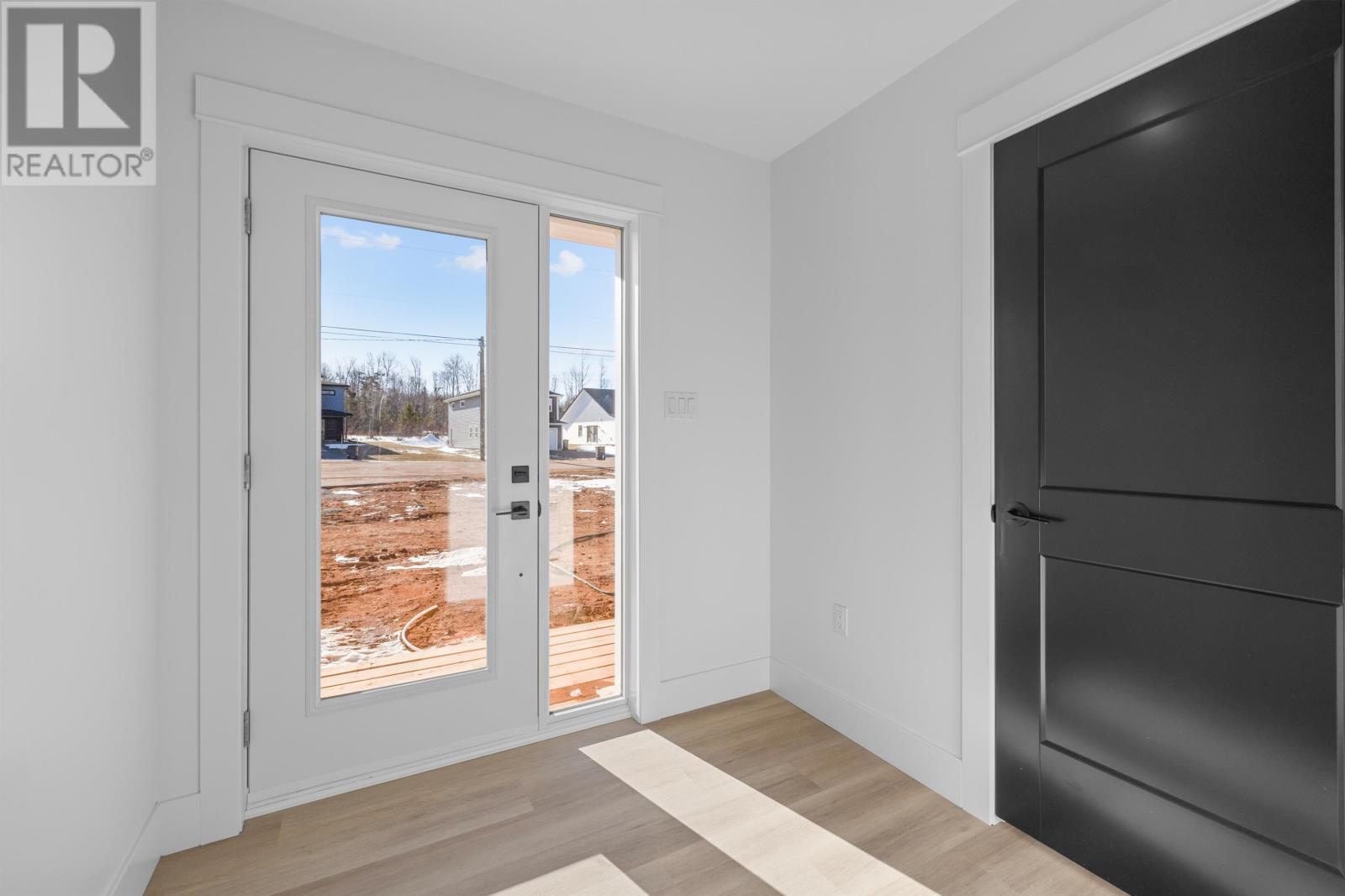 Property at 29 Balderston Court image 2